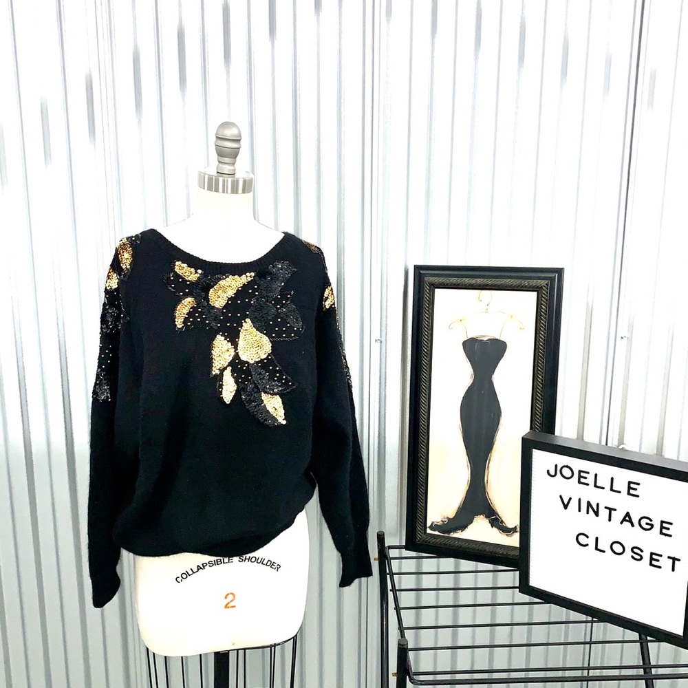 Vintage Black Designed Sweater